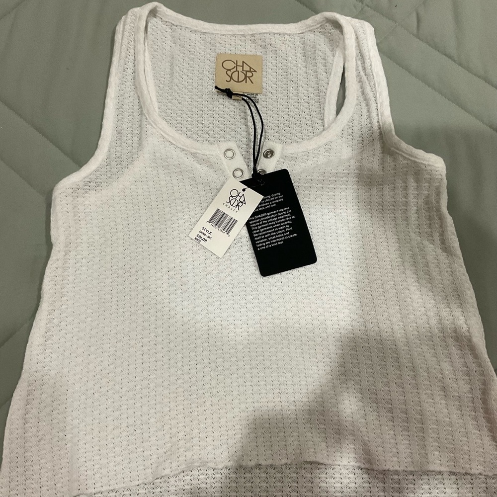 Chaser Xs White Sleeveless Top